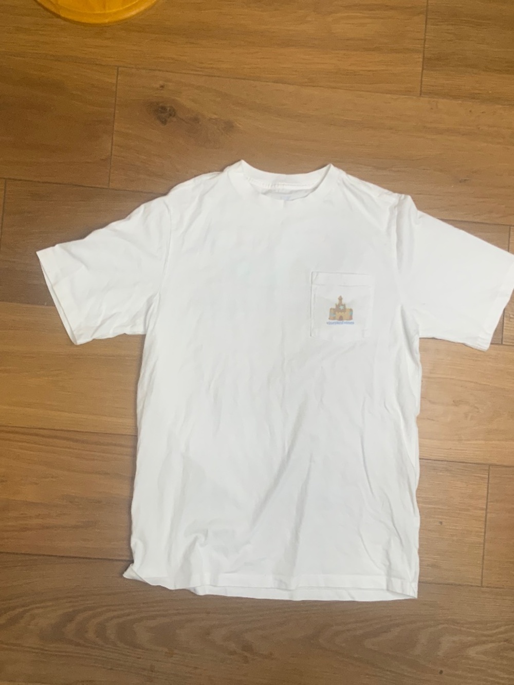 Vineyard Vines White T-Shirt Size Large
